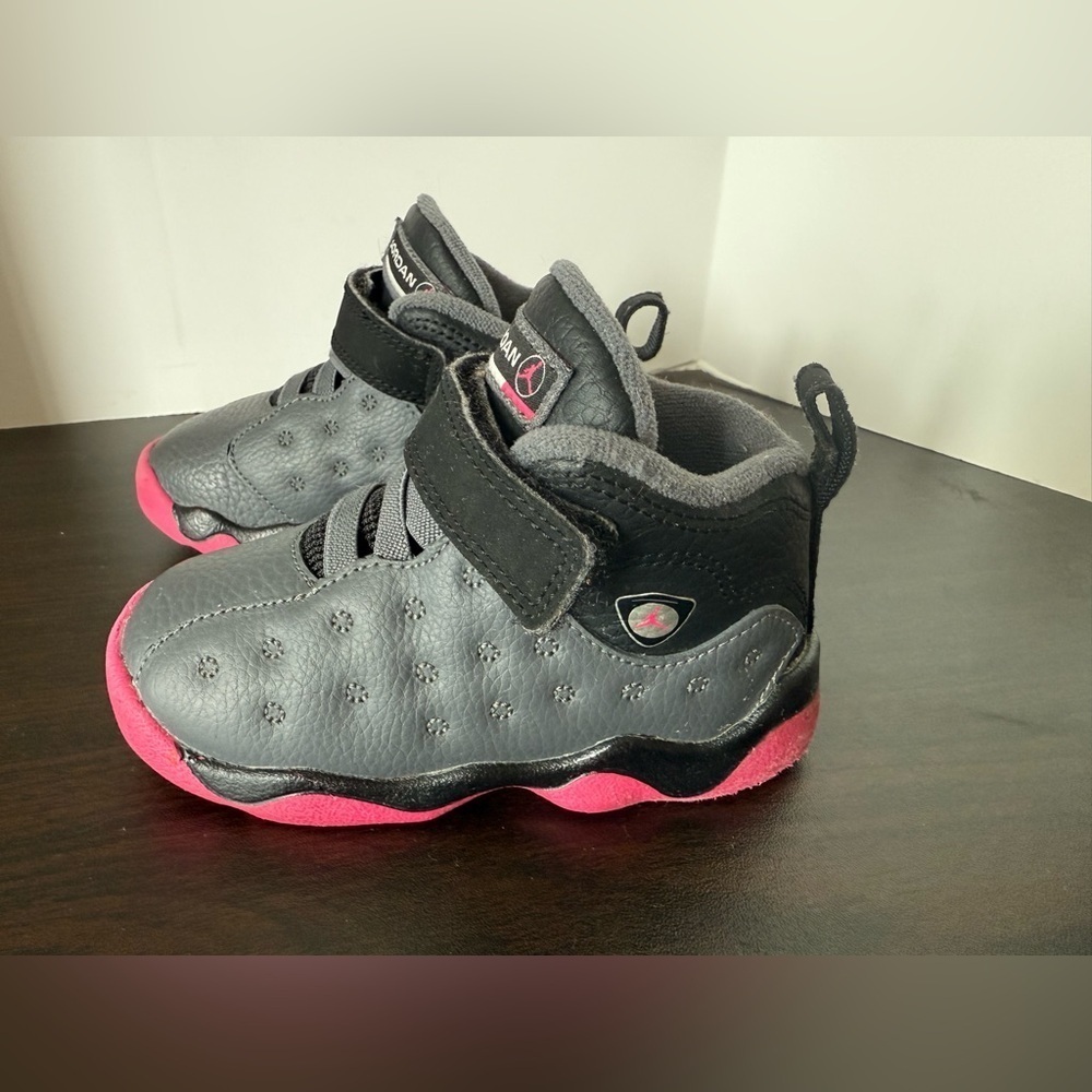 Jordan Kids Black and Pink Sneakers